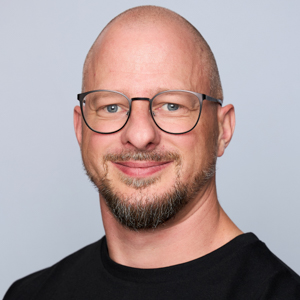 Jens Heiberg Plovdrup (JP)