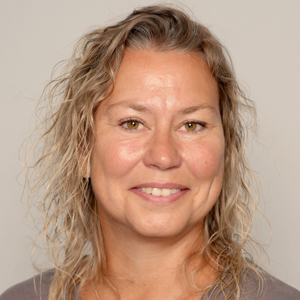 Stine Schmidt Kromand (SCH)